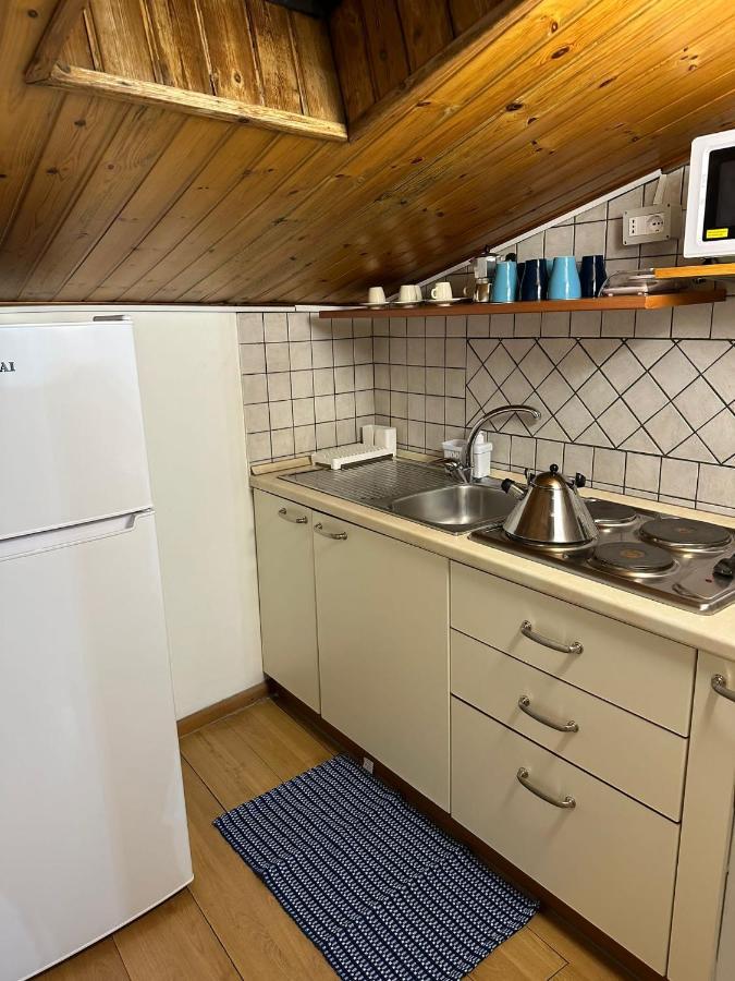 Ferienwohnung La Mansarda Di Melo CTA Exterior foto