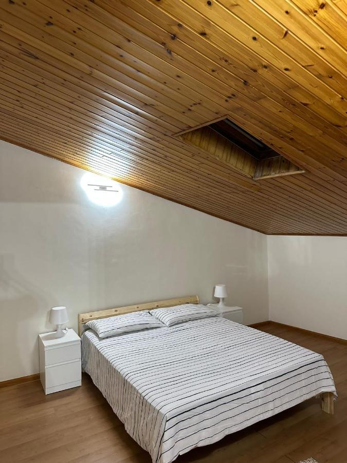 Ferienwohnung La Mansarda Di Melo CTA Exterior foto