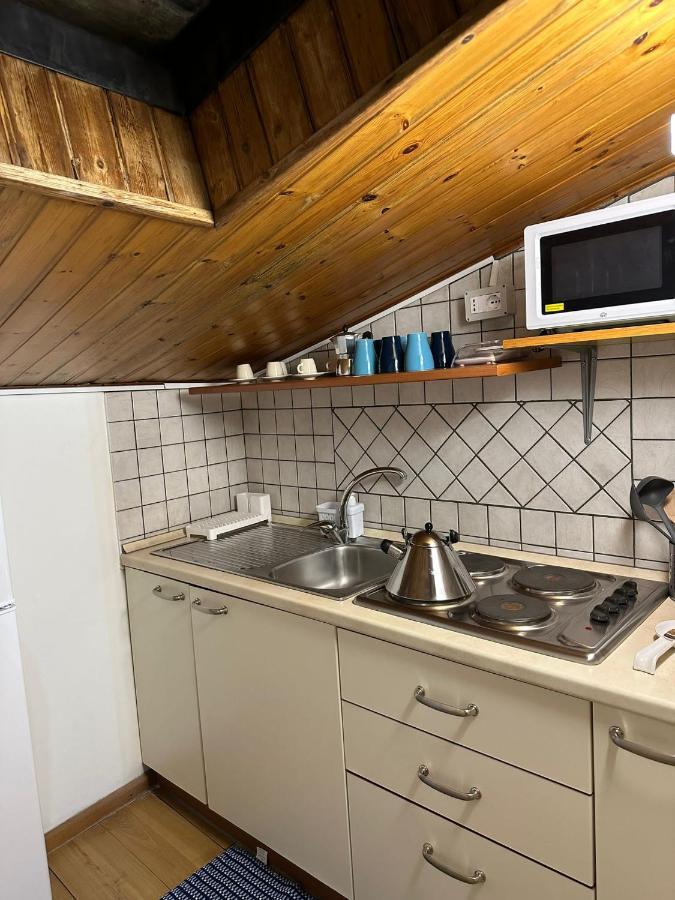 Ferienwohnung La Mansarda Di Melo CTA Exterior foto